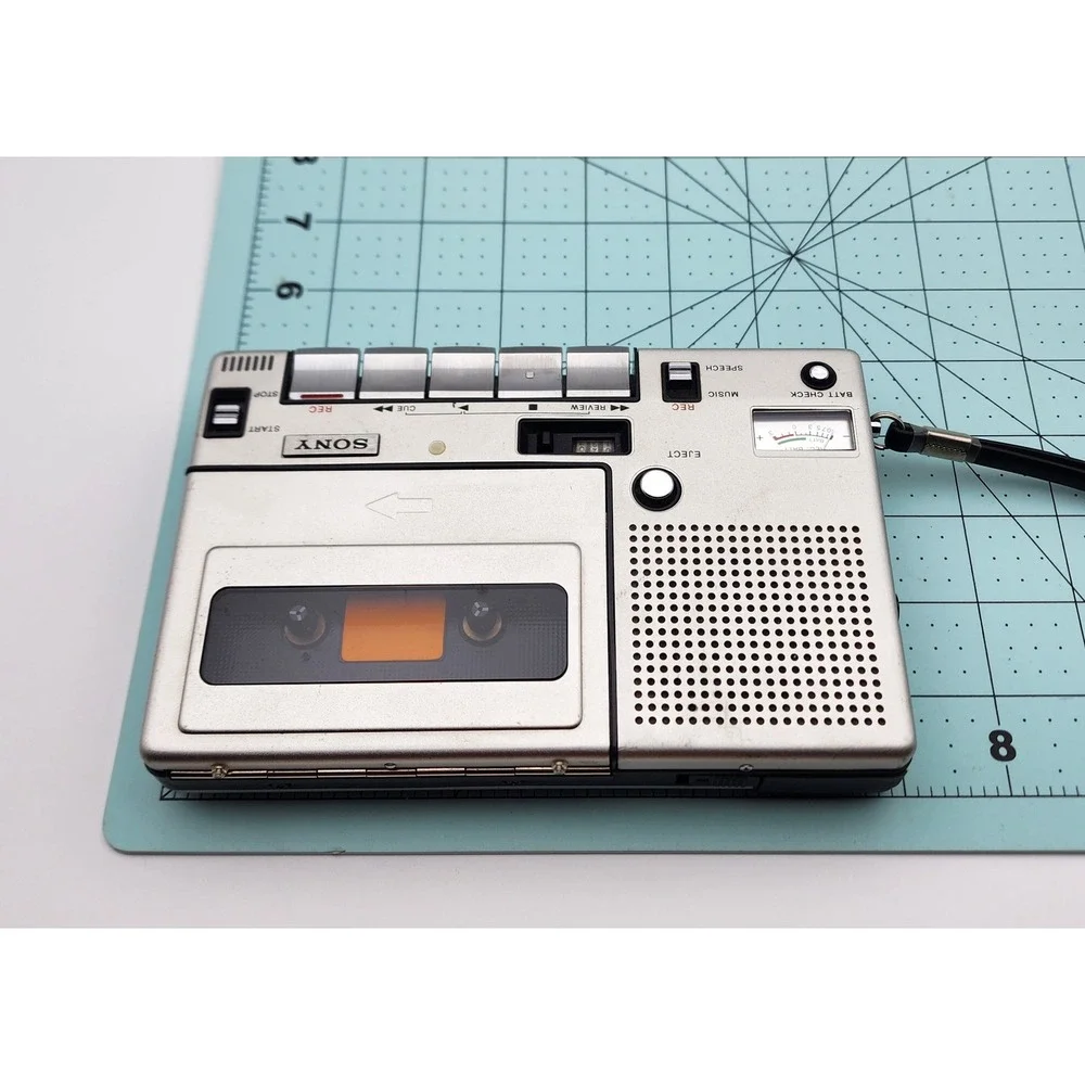 Sony TC-150 Cassette-Corder Portable Tape Recorder Silver Made in Japan Parts